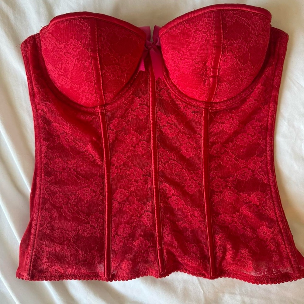 VS corset